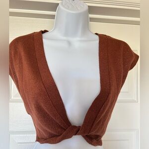 Anthropologie Cropped Open Top, size M, NWT, Glitter Threads, Middle Twist